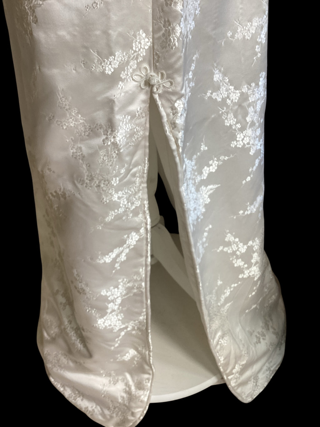 White Floral Brocade Cheongsam Dress & Capelet Set