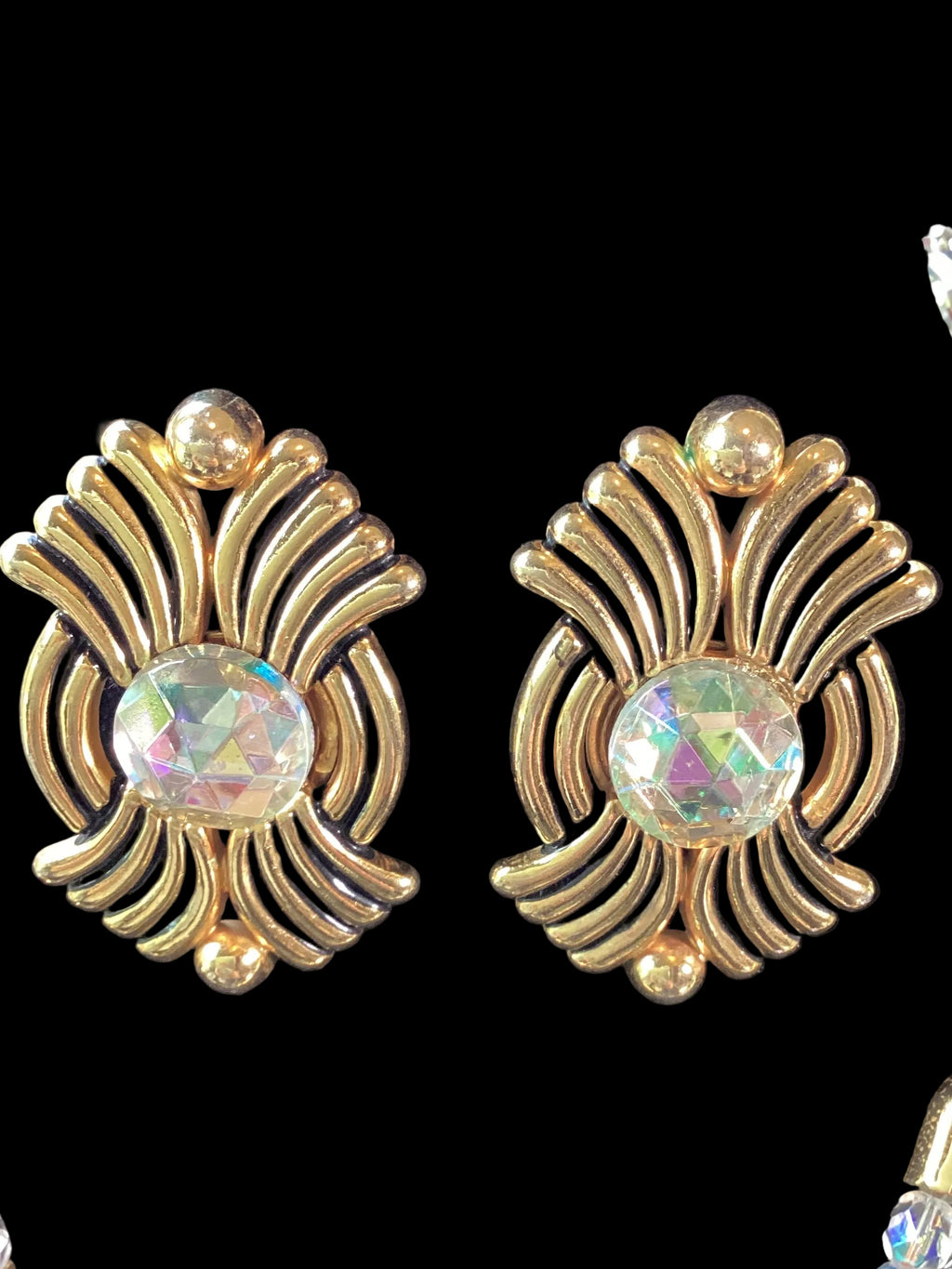 Laure de Gazaillan Paris Statement 1980’s Runway Couture Parure – Gold-Tone Double Gas-Pipe Necklace & Clip-On Earrings