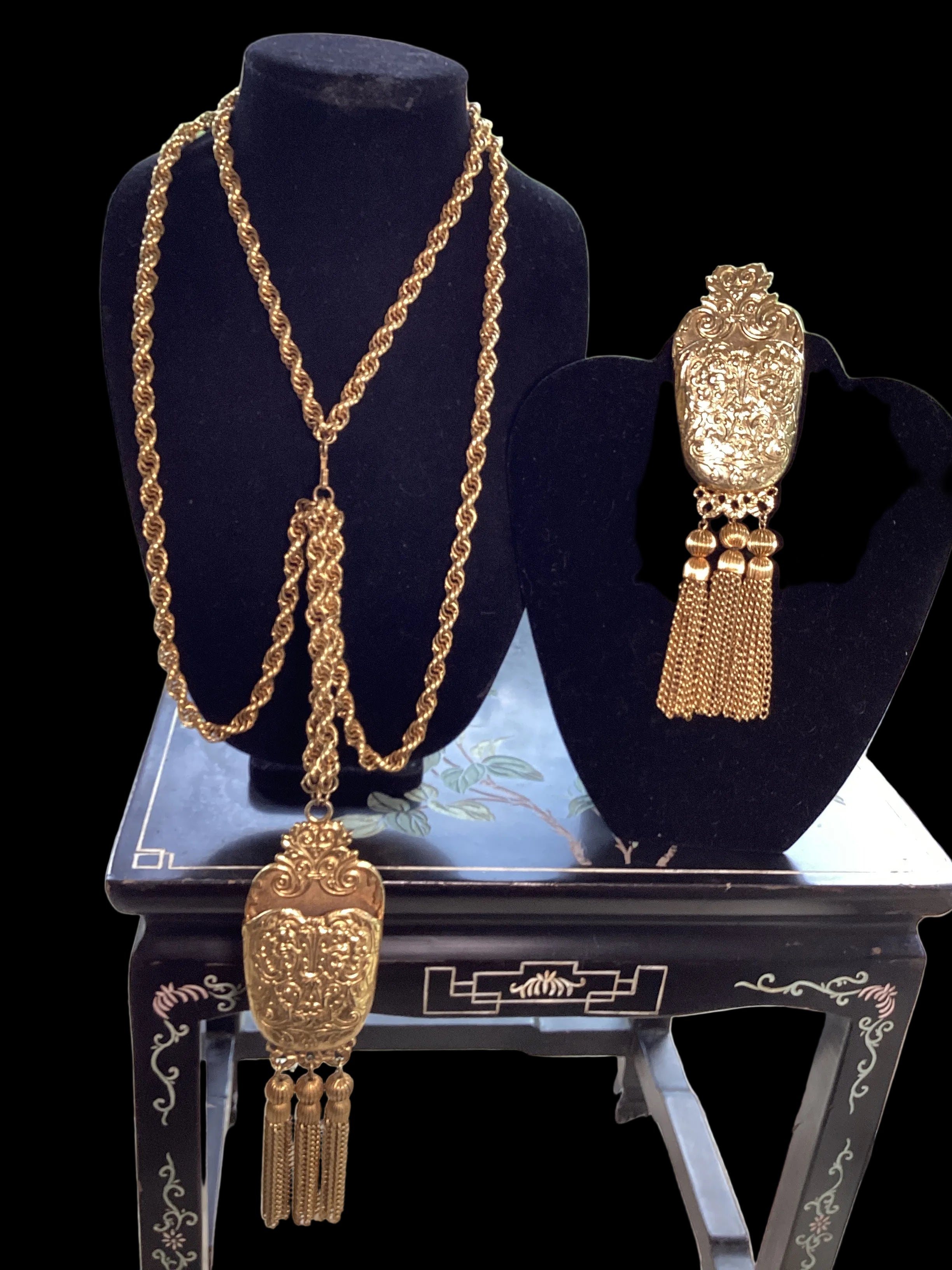 Circa 1960 Pauline Rader Etruscan Pouch Pendant Necklace & Matching Tassel Brooch Runway Couture Set