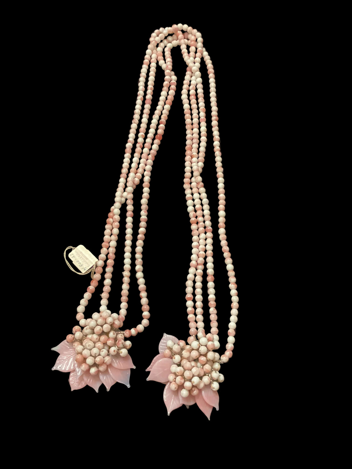 Museum-Quality 1940s Miriam Haskell/Frank Hess Pink & White Swirled Glass Lariat & Dress Clip Set - Archival Store Display Provenance