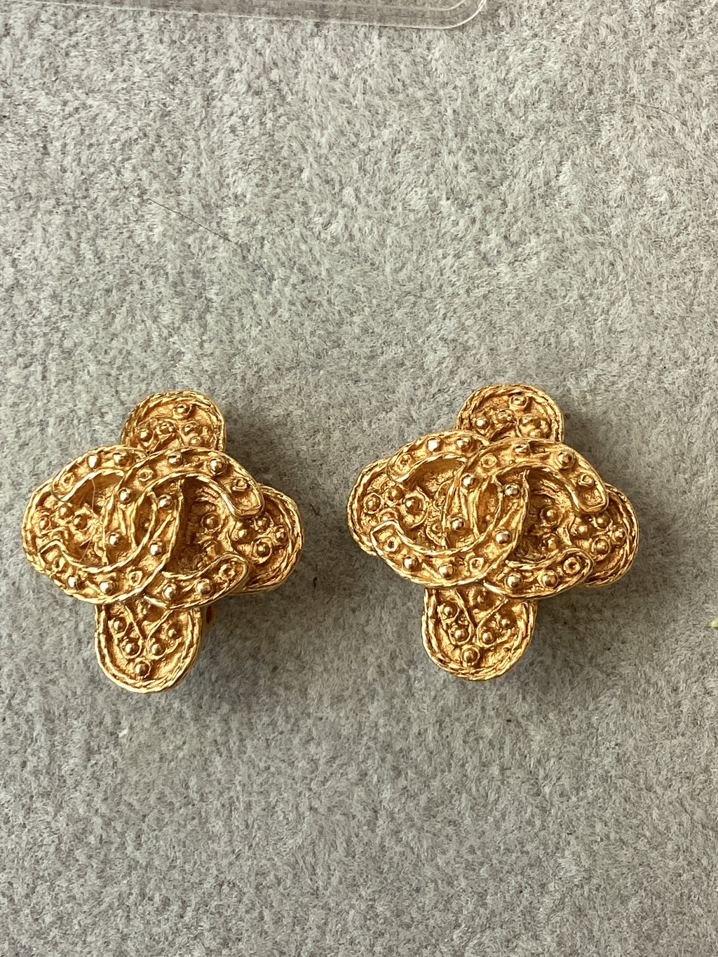 Authentic Vintage Chanel 1994 Autumn Clover Cross Clip-On Earrings