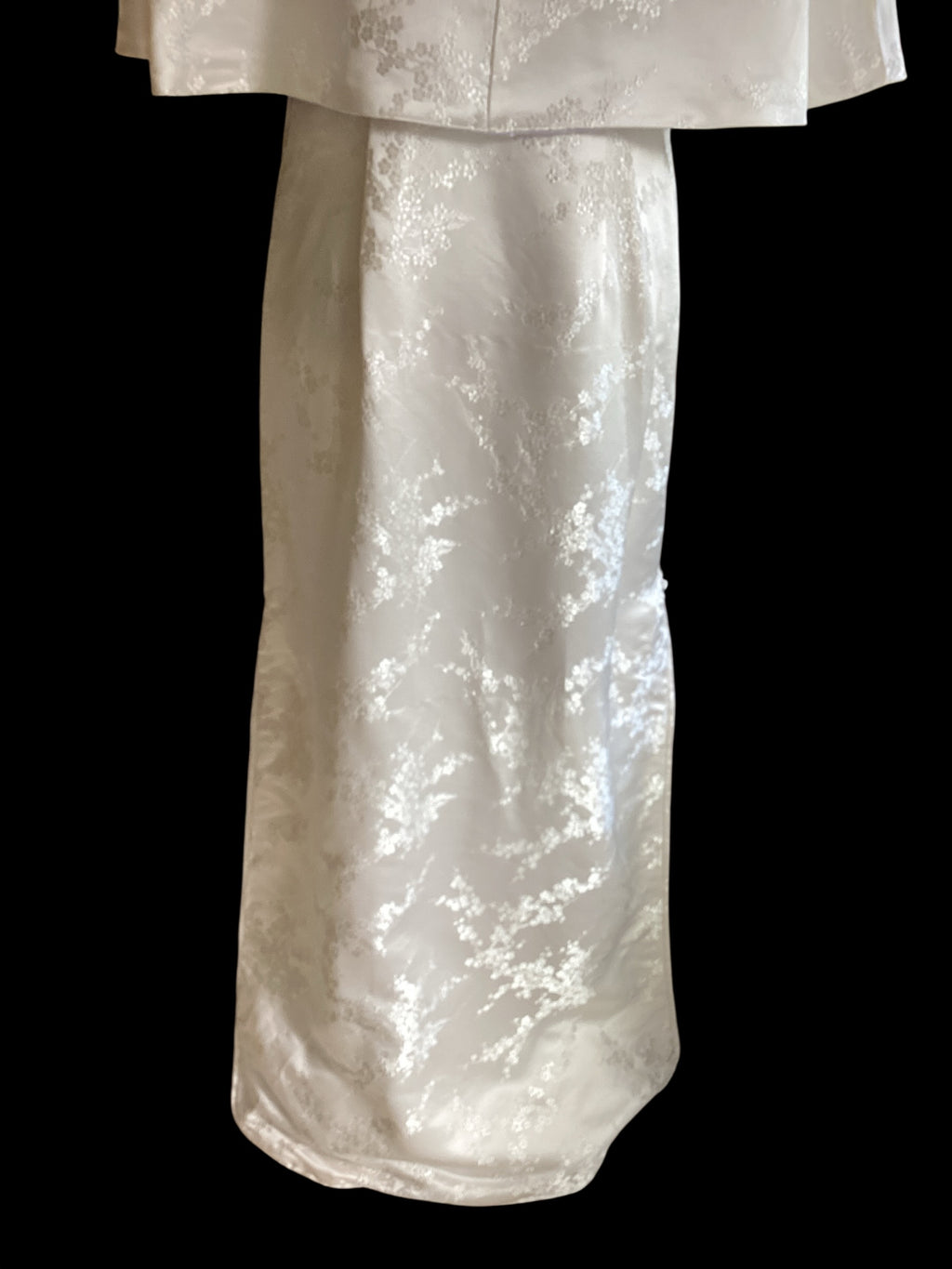 White Floral Brocade Cheongsam Dress & Capelet Set