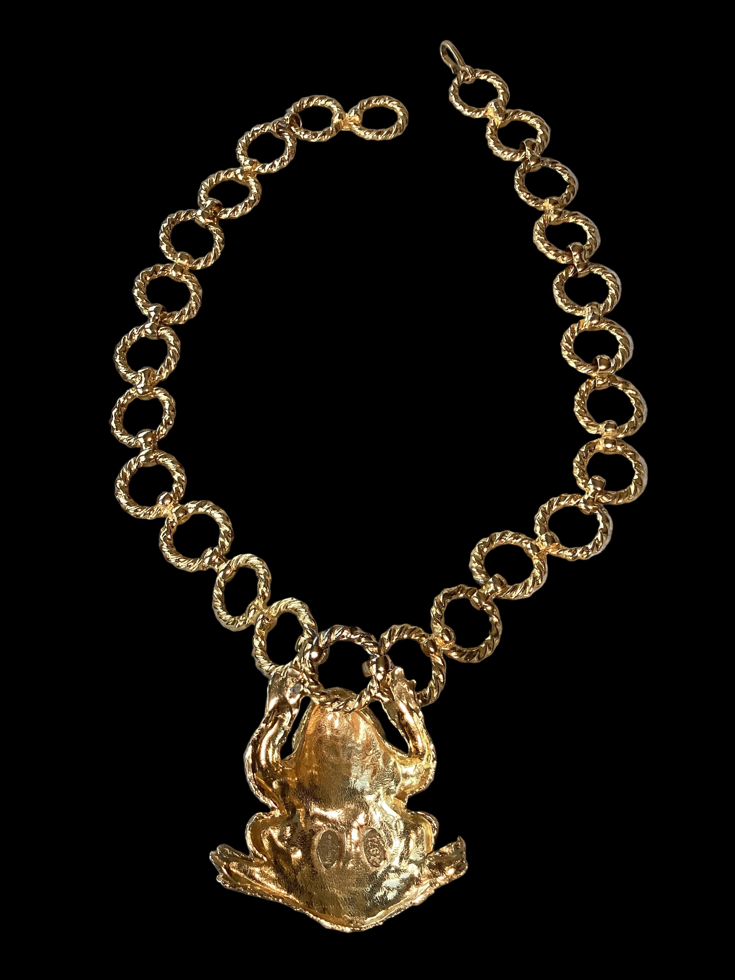 1971 Princess Mimi di Niscemi Frog Pendant Necklace