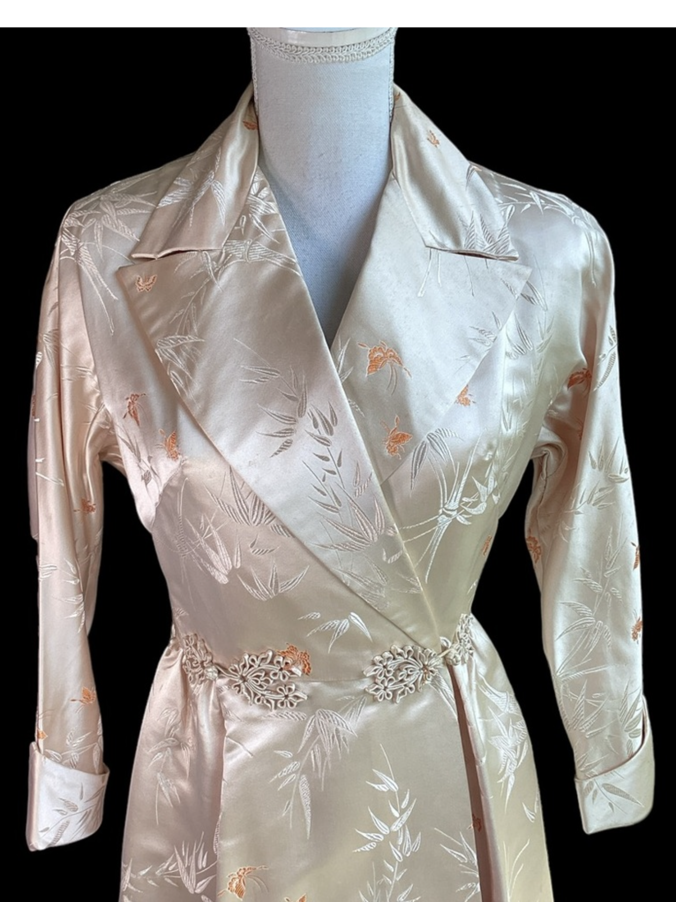 1960's Dynasty British Crown Colony
Fit & Flare Dress