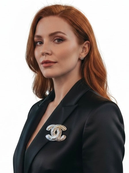 CHANEL Gold Matelasse’ Brooch