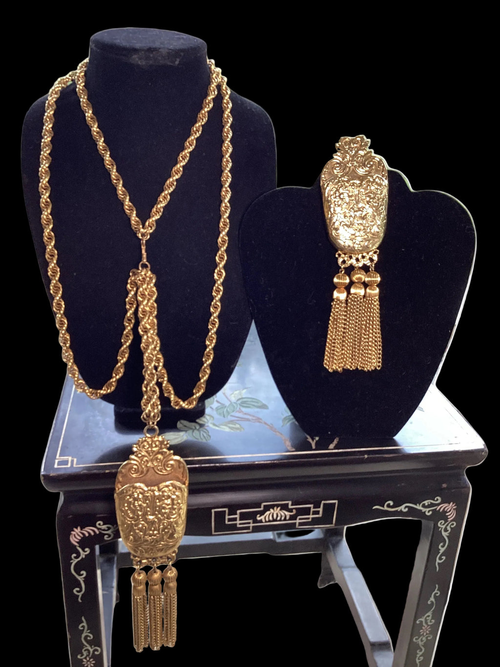 Circa 1960 Pauline Rader Etruscan Pouch Pendant Necklace & Matching Tassel Brooch Runway Couture Set