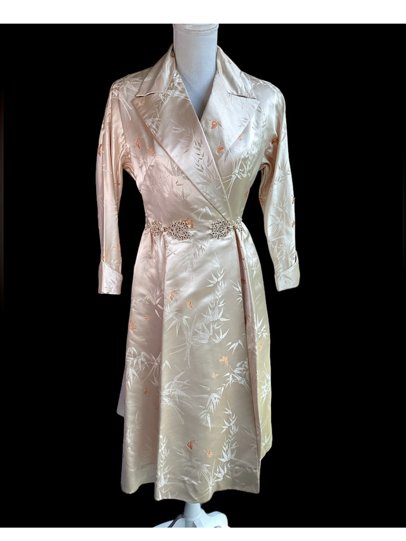 1960's Dynasty British Crown Colony
Fit & Flare Dress