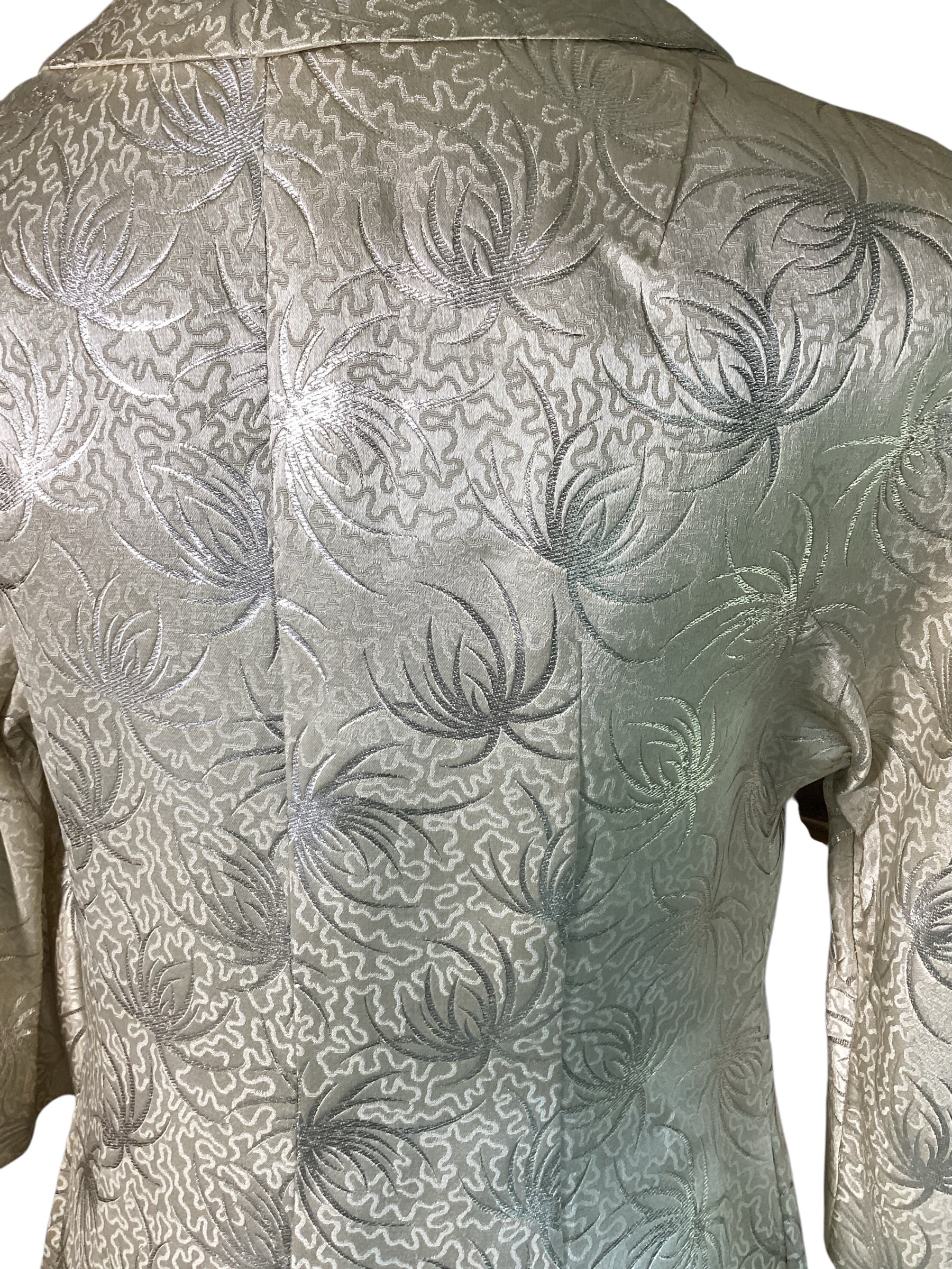 Pristine Vintage 1960s Metallic Silver & Ivory Silk Brocade Floor-Length Opera/Evening Coat