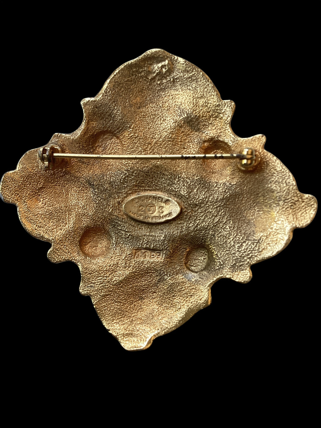 CHANEL 1984 Season 23 Pearl/Gold Cross Brooch