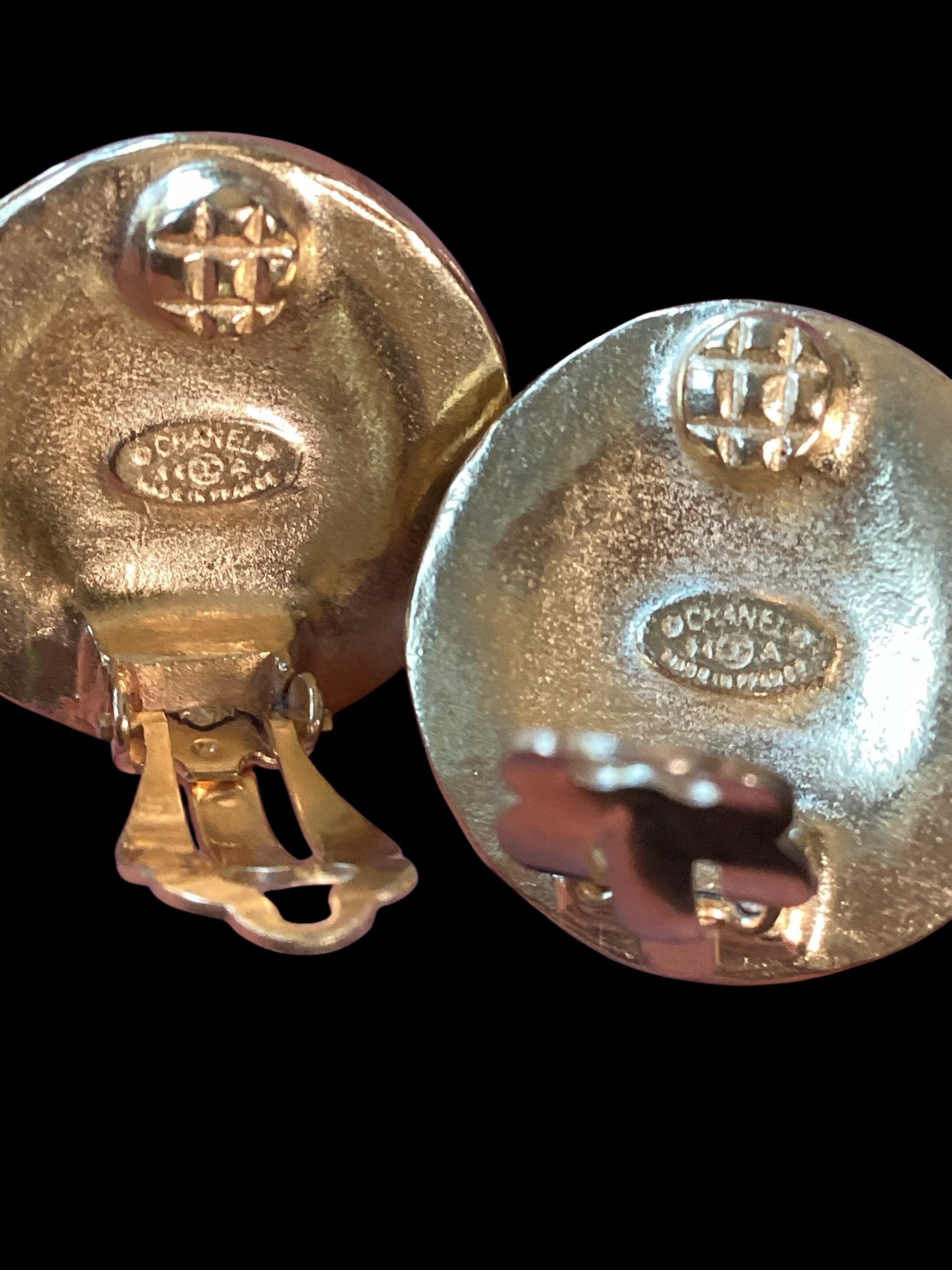 CHANEL Coco Gold Clip Back Earrings