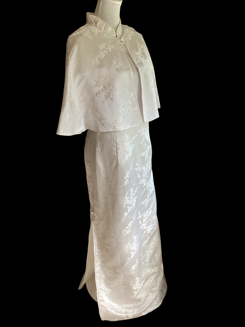 White Floral Brocade Cheongsam Dress & Capelet Set