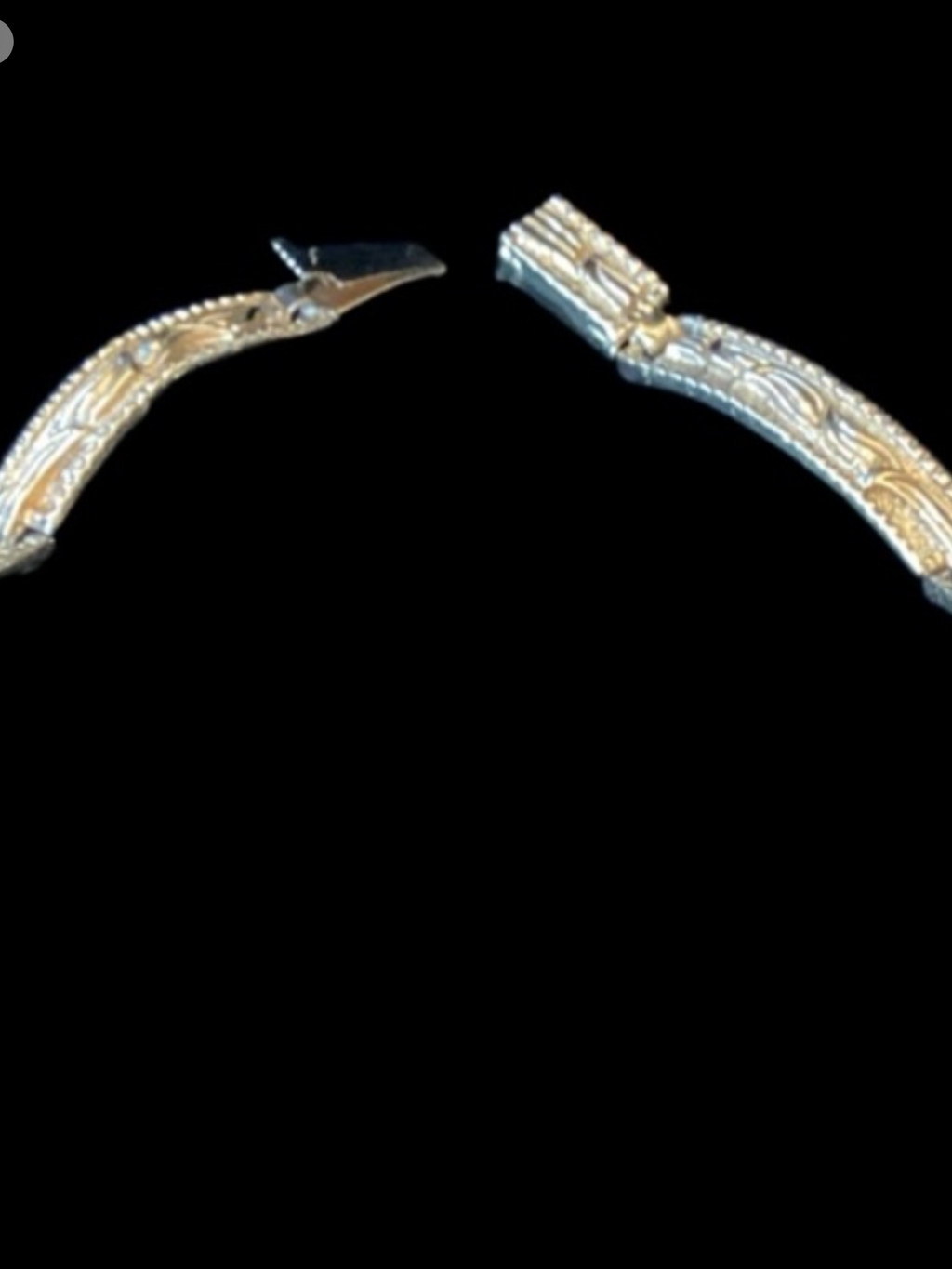 Circa 1960 Salvador Teran Mayan Gold Collection
Collar Necklace