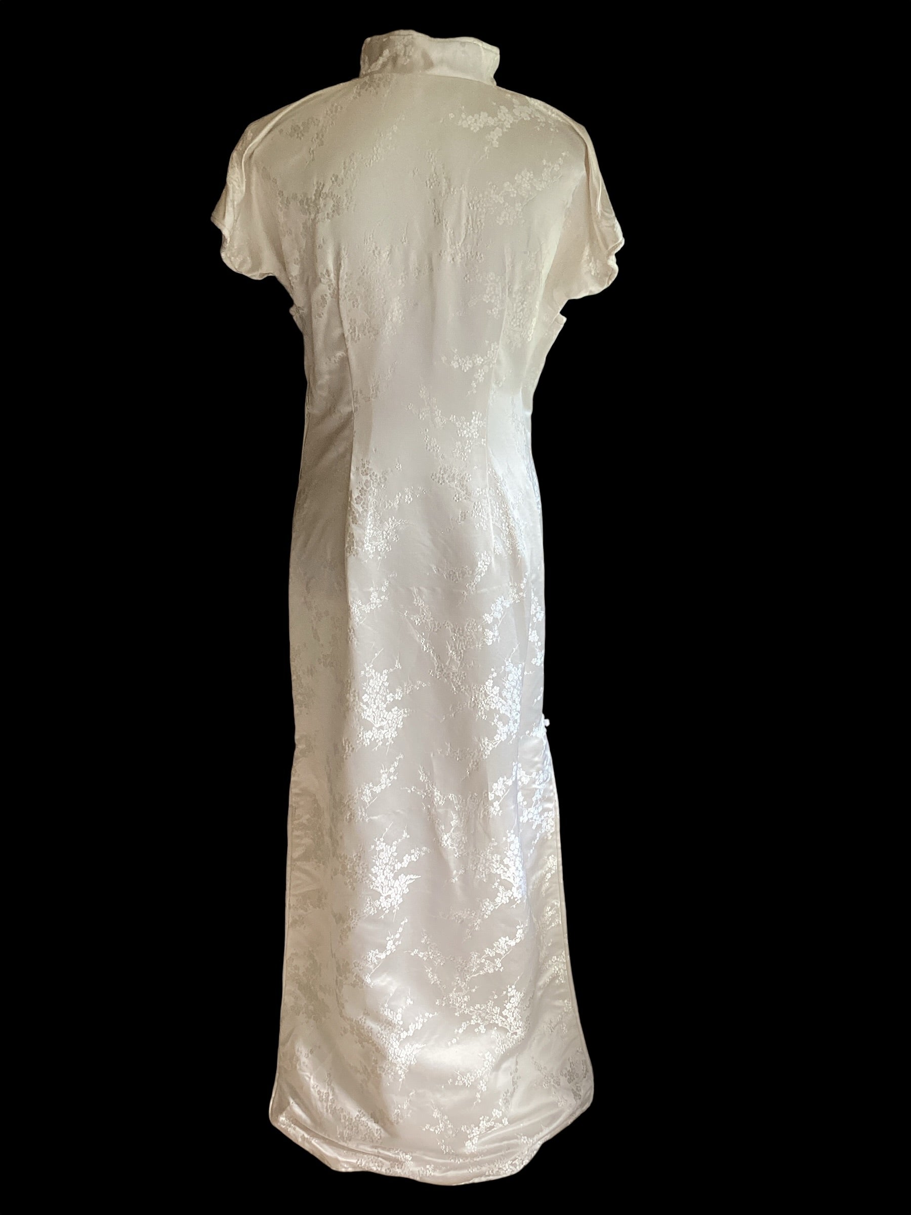 White Floral Brocade Cheongsam Dress & Capelet Set
