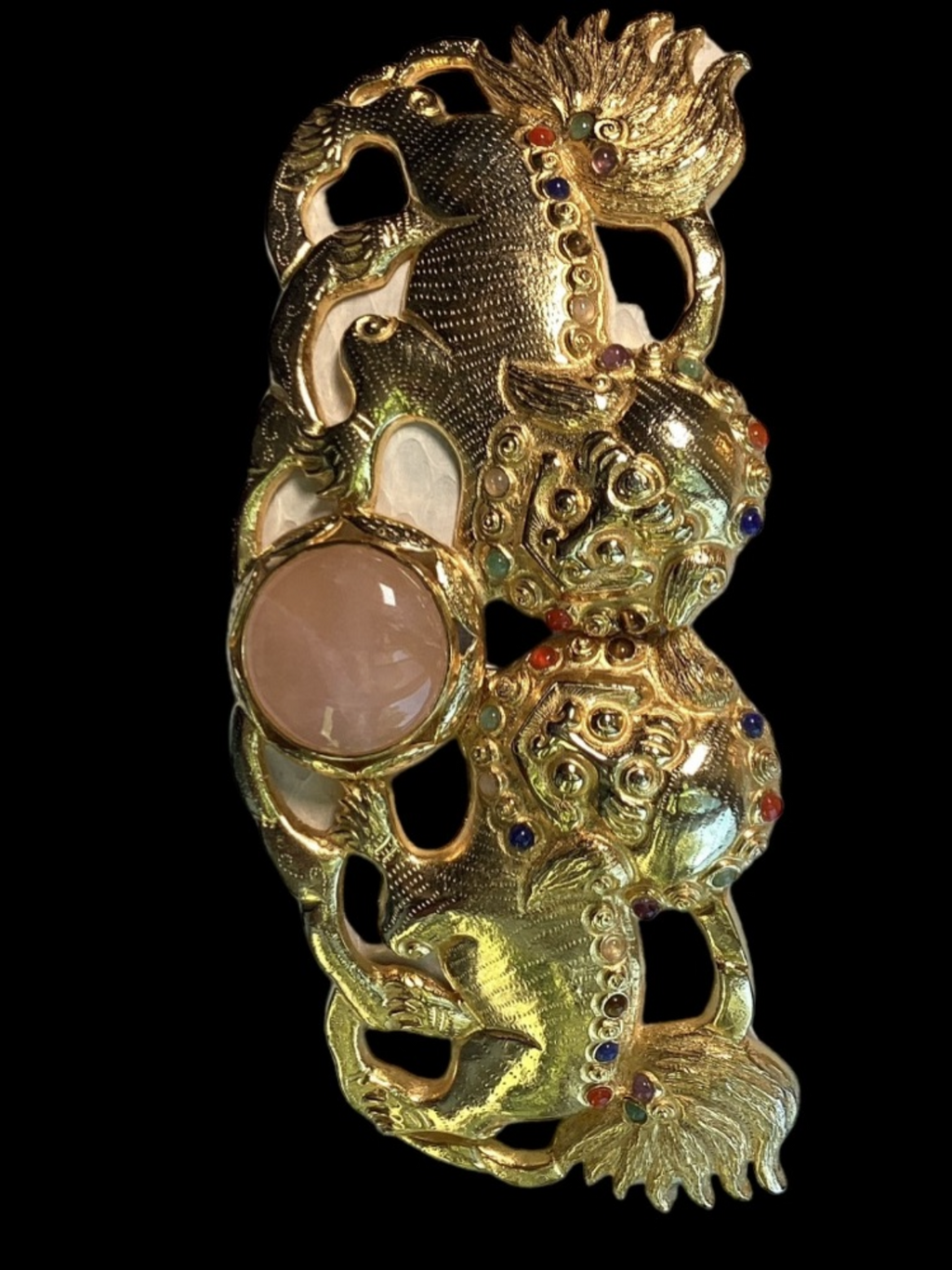 Vintage 1980's Judith Lieber Foo Dogs Python
& Gemstone Belt