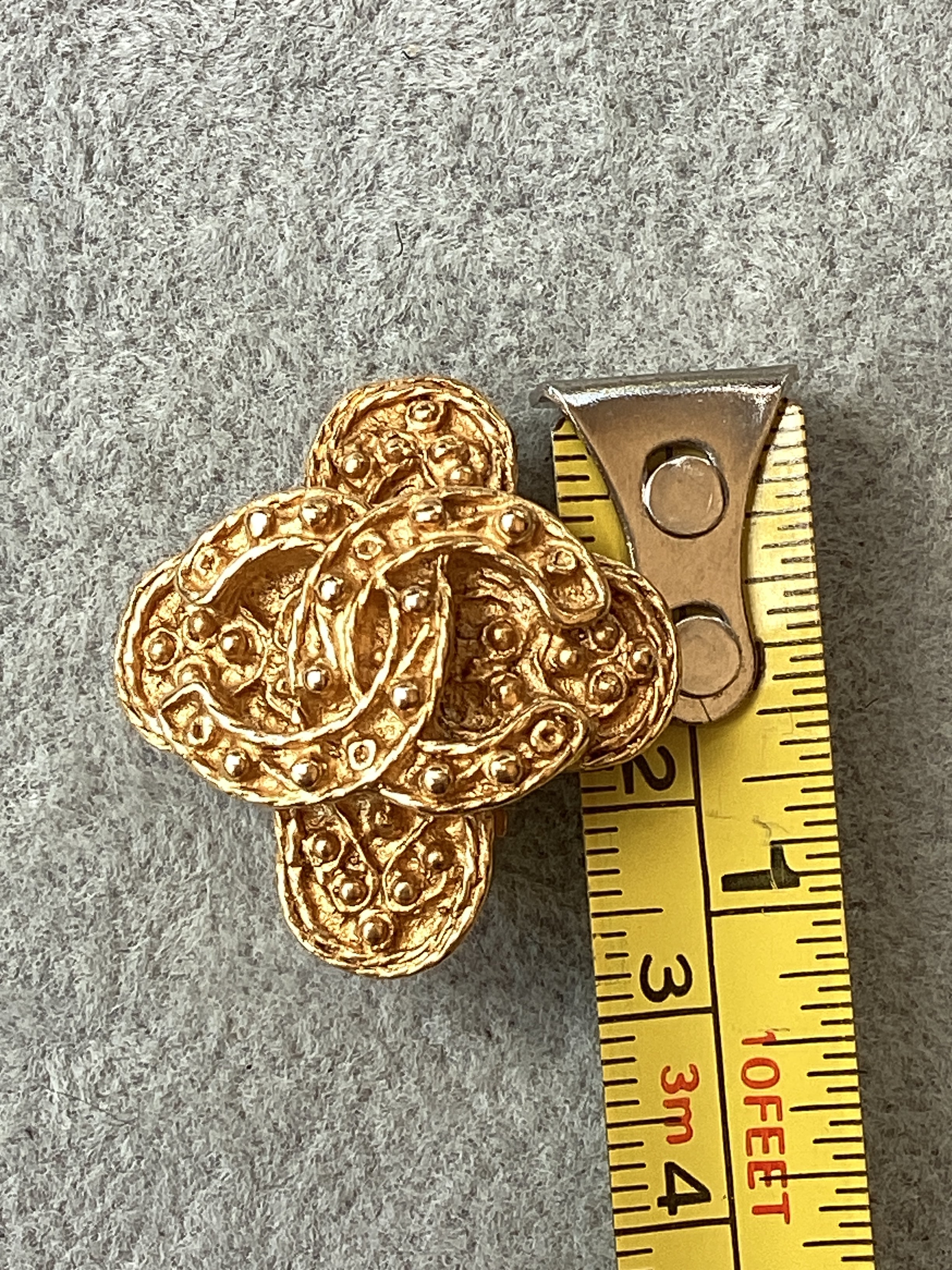 Authentic Vintage Chanel 1994 Autumn Clover Cross Clip-On Earrings