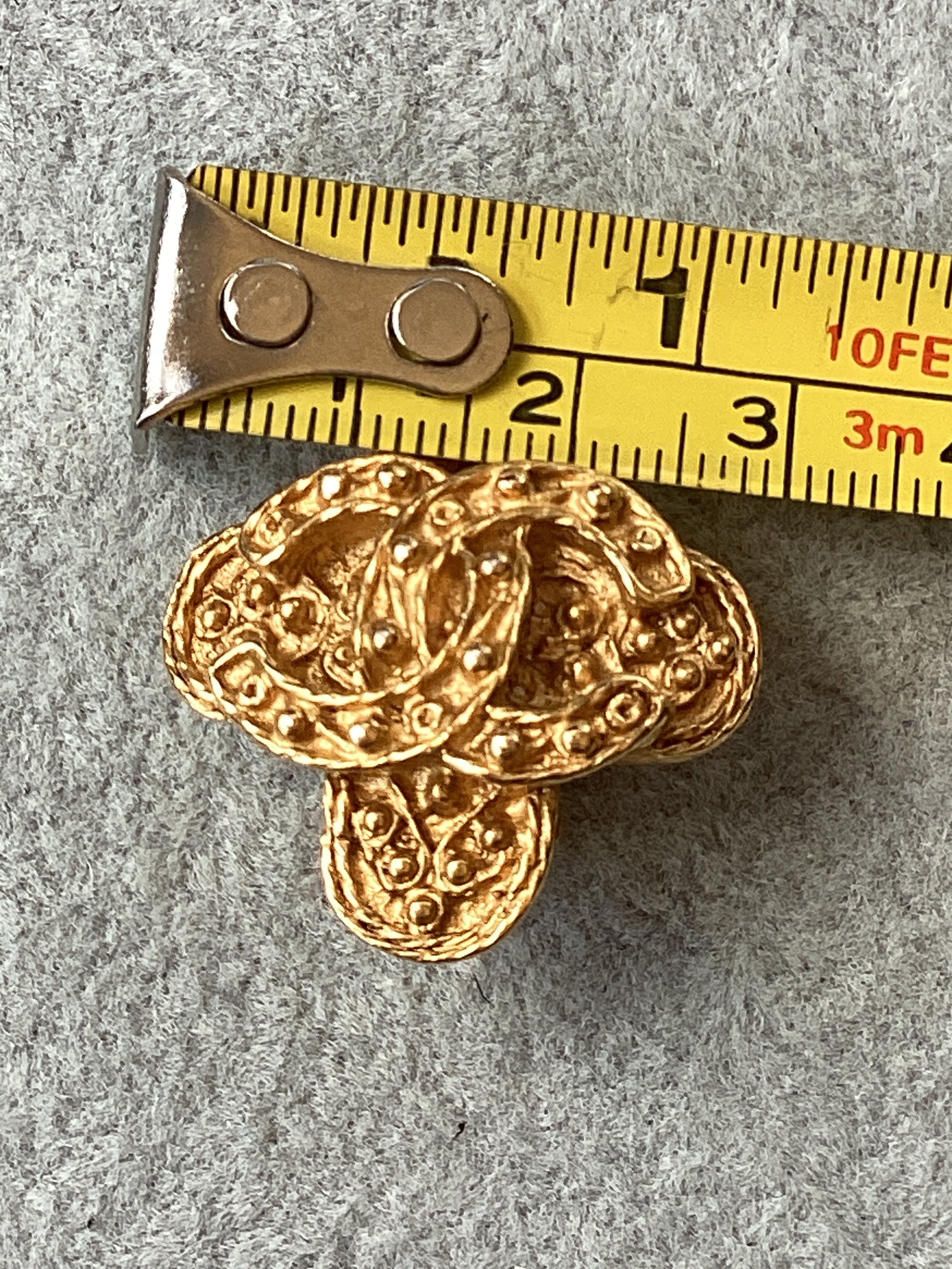 Authentic Vintage Chanel 1994 Autumn Clover Cross Clip-On Earrings